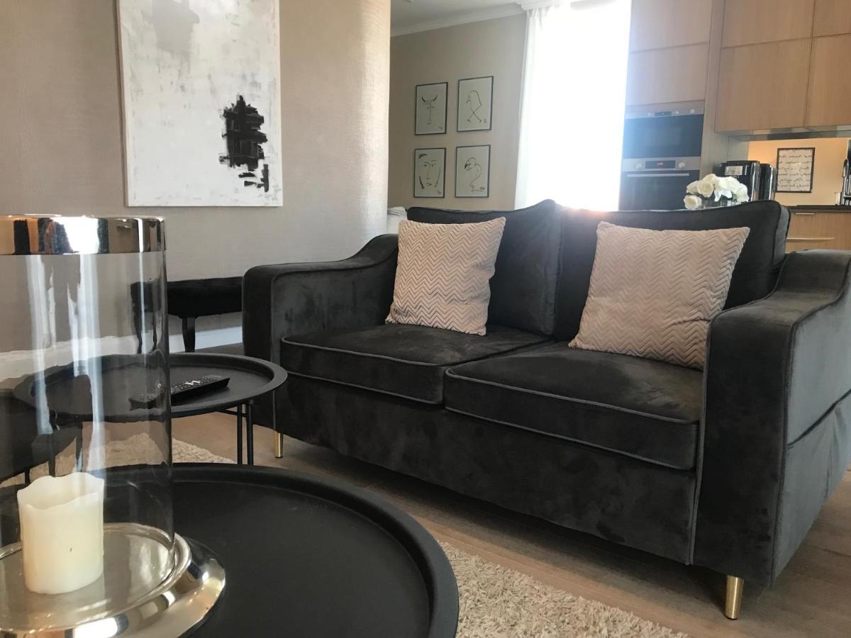 Lazare Maison De Maitre , Appartements De Standing Avec Parking Privatif A Seulement 7 Minutes A Pied Du Centre Historique De Béziers Exterior foto