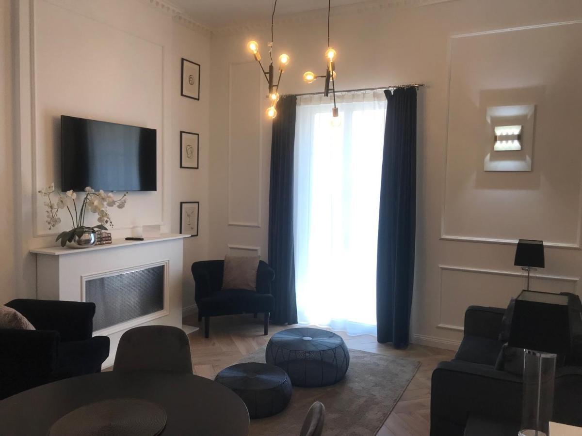 Lazare Maison De Maitre , Appartements De Standing Avec Parking Privatif A Seulement 7 Minutes A Pied Du Centre Historique De Béziers Exterior foto
